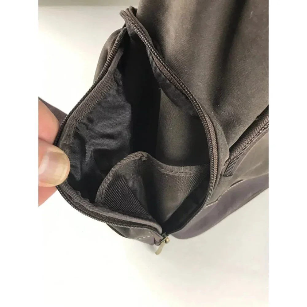 Bellino Unisex Adults Brown Inner Dividers Zipper Shoulder Strap Laptop‎ Bag